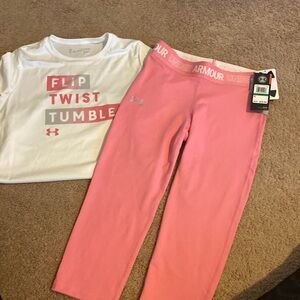 Girls Under Amour set. Sz YXL never worn. Dry fit material.